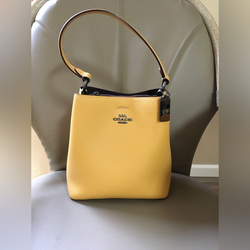 Coach Mustard Yellow Shoulder Bag